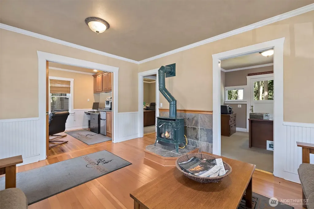 23042 NE 8th Street Sammamish WA 98074