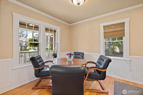 23042 NE 8th Street Sammamish WA 98074