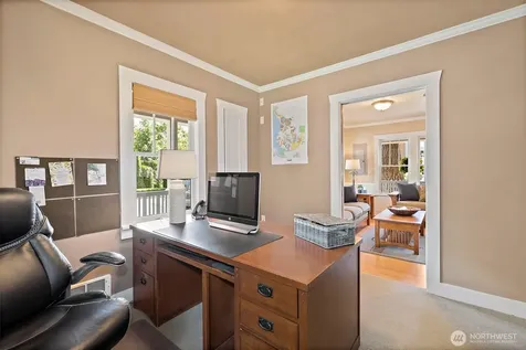 23042 NE 8th Street Sammamish WA 98074