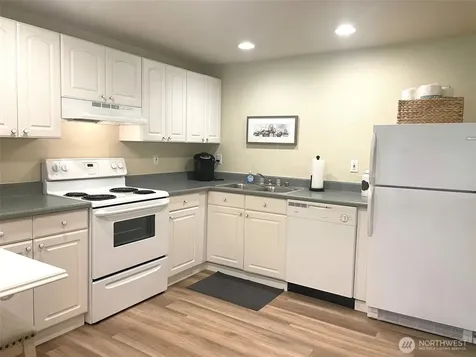 23042 NE 8th Street Sammamish WA 98074