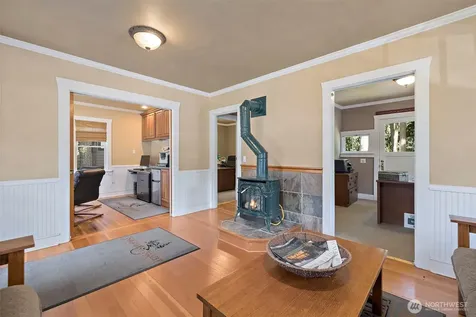 23042 NE 8th Street Sammamish WA 98074