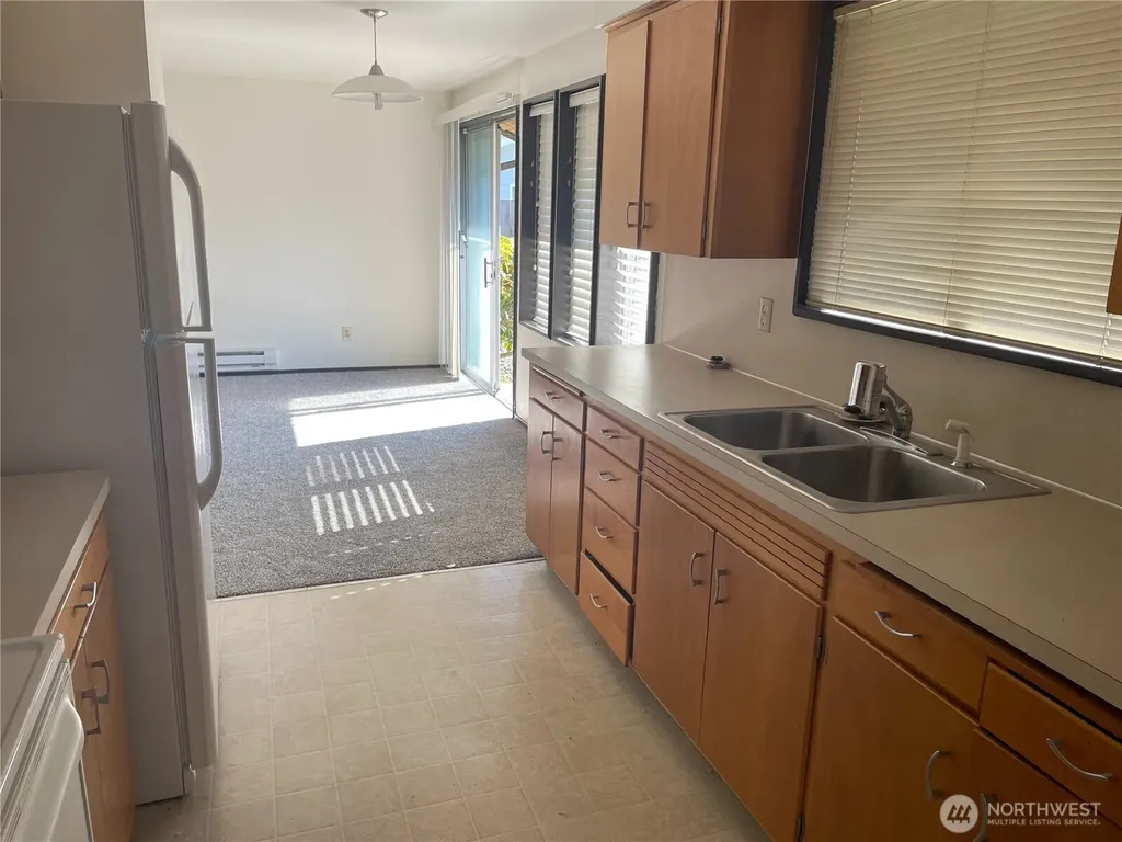 1308 63rd Street SE Everett WA 98203