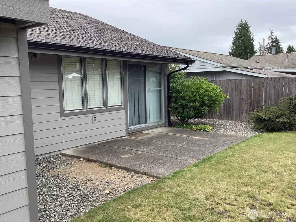 1308 63rd Street SE Everett WA 98203