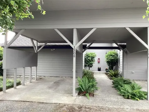 1308 63rd Street SE Everett WA 98203