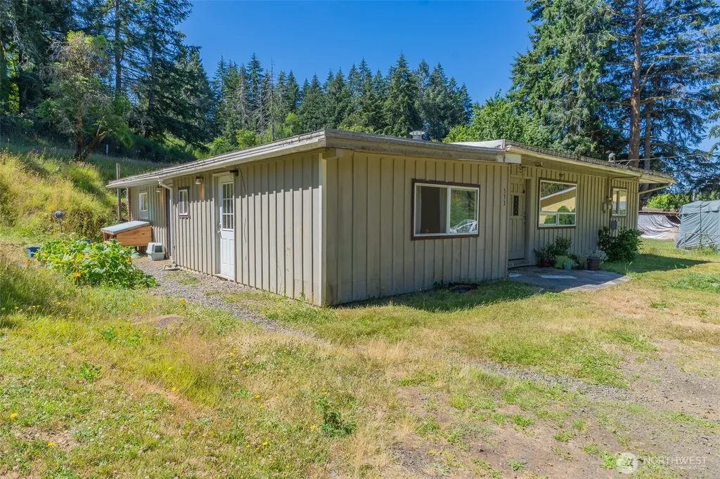 533 E Walnut Street Shelton WA 98584