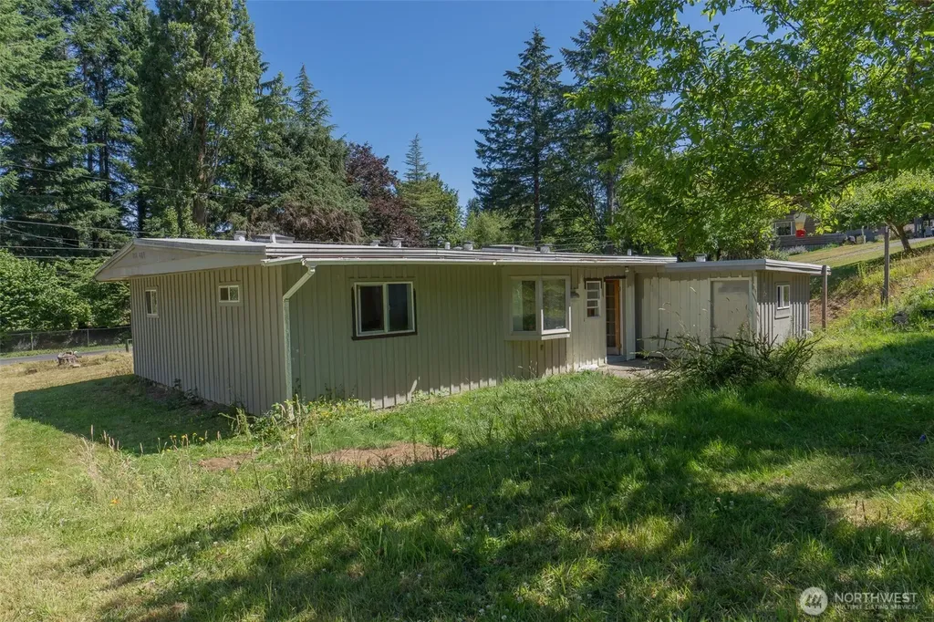 533 E Walnut Street Shelton WA 98584