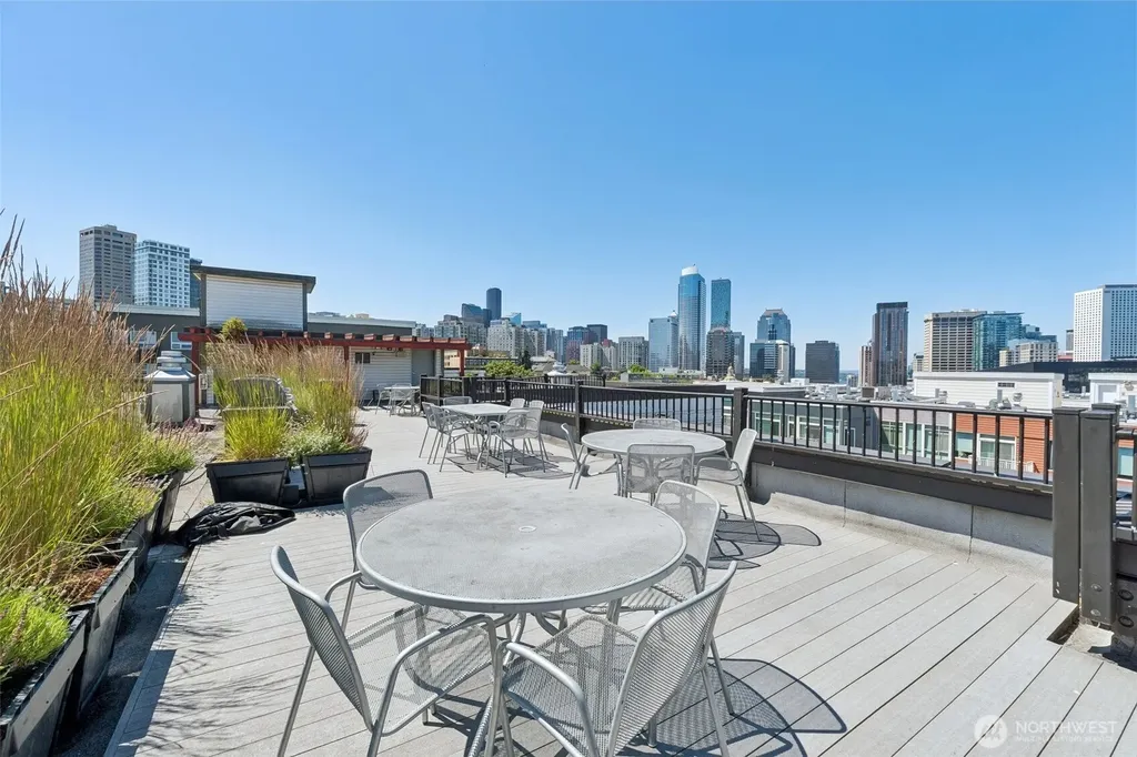 1620 Belmont Avenue Seattle WA 98122