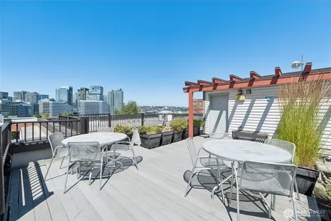 1620 Belmont Avenue Seattle WA 98122