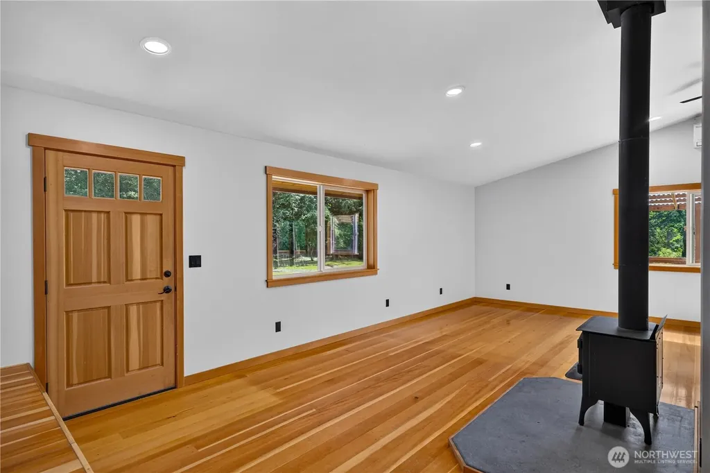 5621 Paradise Lane Anacortes WA 98221
