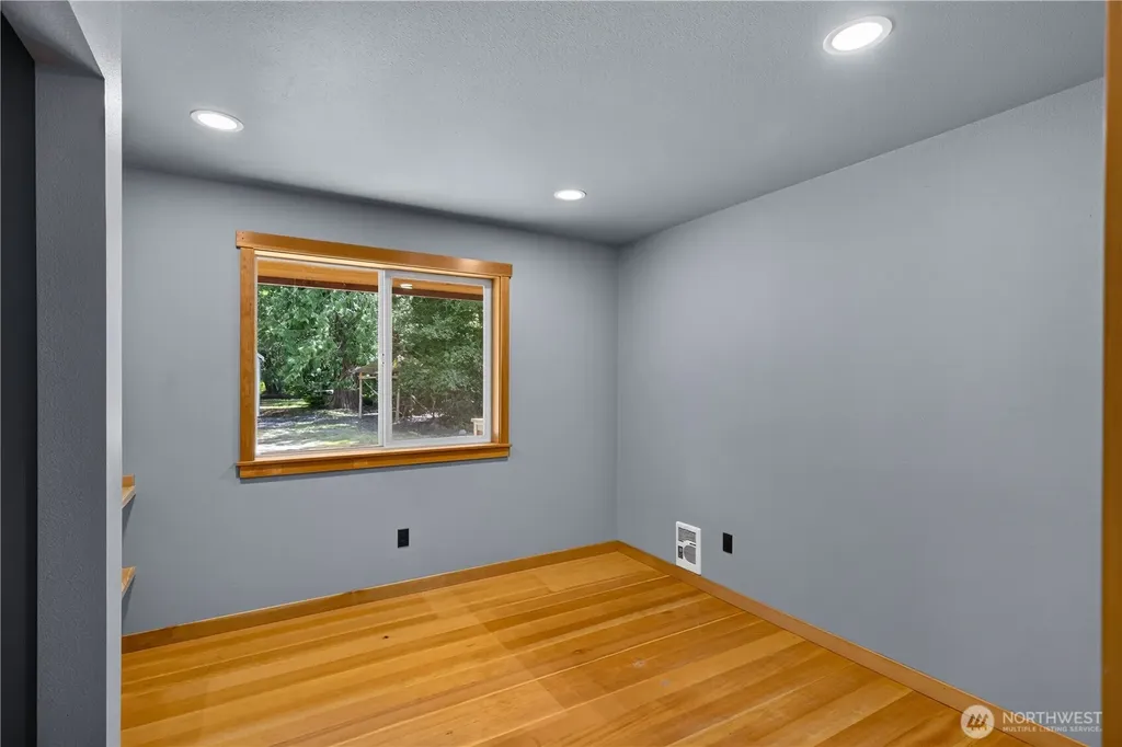 5621 Paradise Lane Anacortes WA 98221