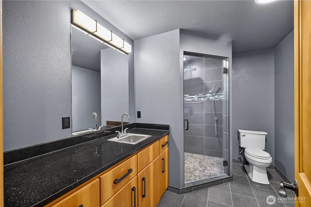 5621 Paradise Lane Anacortes WA 98221
