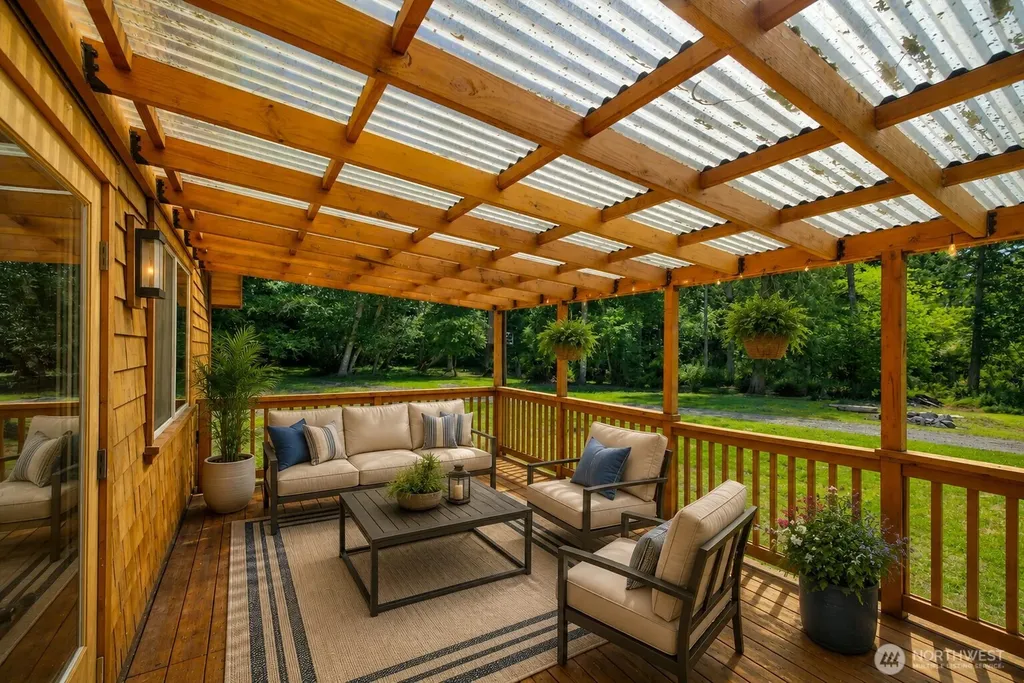 5621 Paradise Lane Anacortes WA 98221