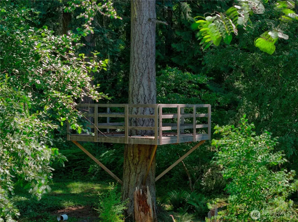 5621 Paradise Lane Anacortes WA 98221