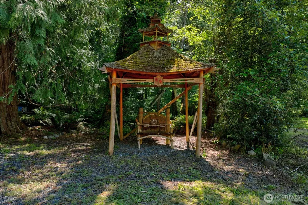 5621 Paradise Lane Anacortes WA 98221