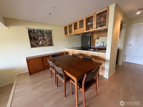 3661 24th Place W Seattle WA 98199