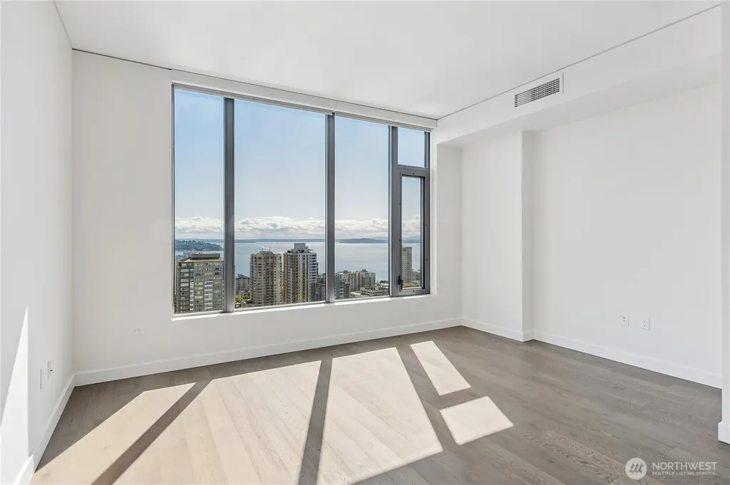 2510 6th Avenue Seattle WA 98121