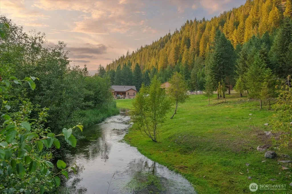822 Little Spokane River Road Newport WA 99156