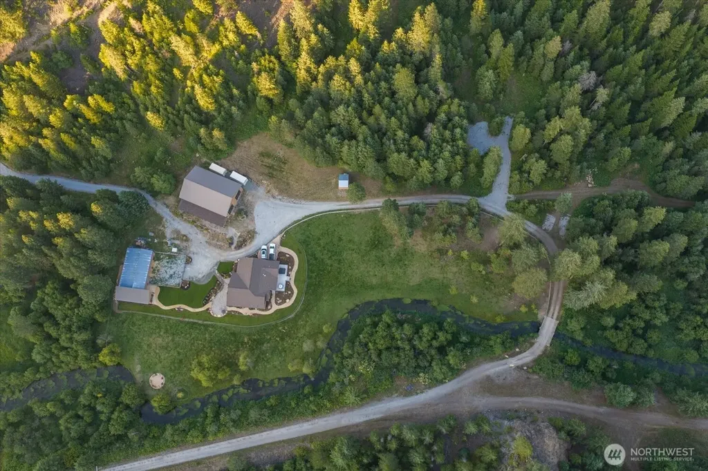 822 Little Spokane River Road Newport WA 99156