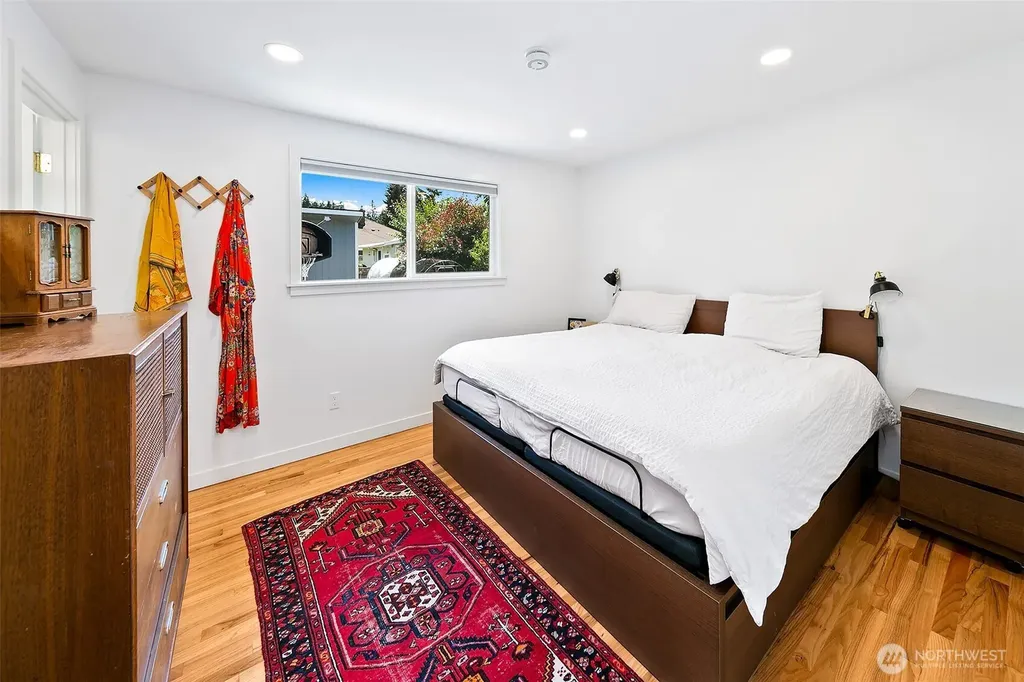 310 Pine Street Edmonds WA 98020