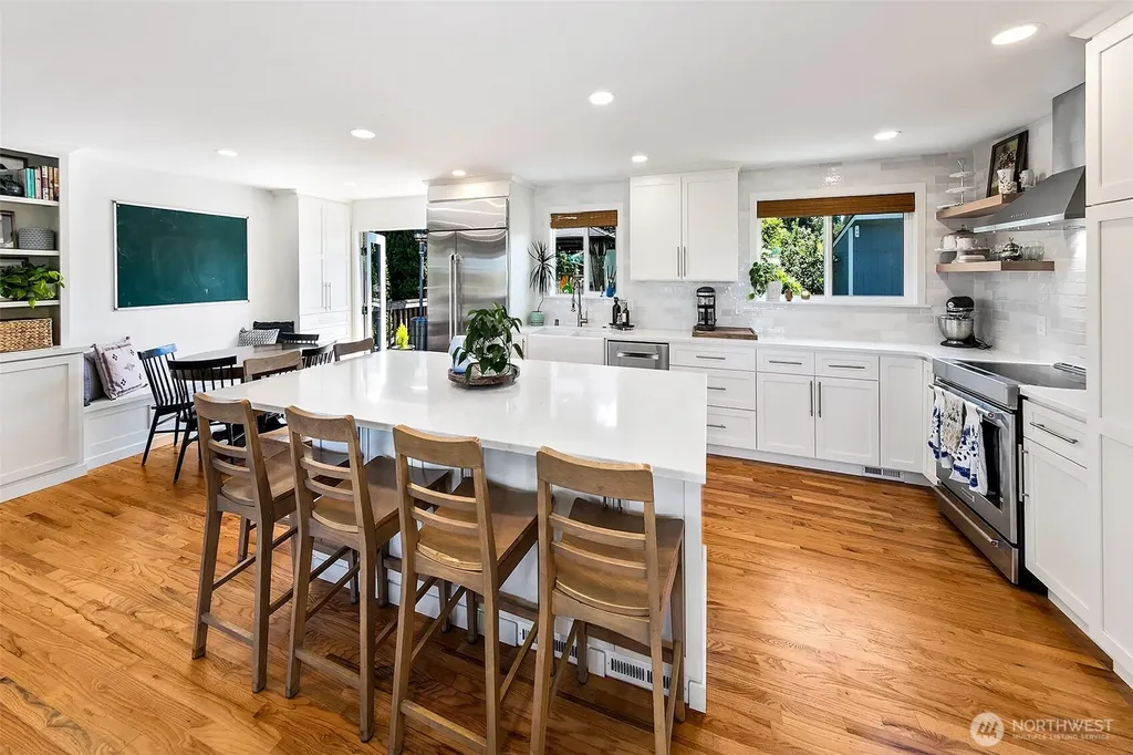 310 Pine Street Edmonds WA 98020