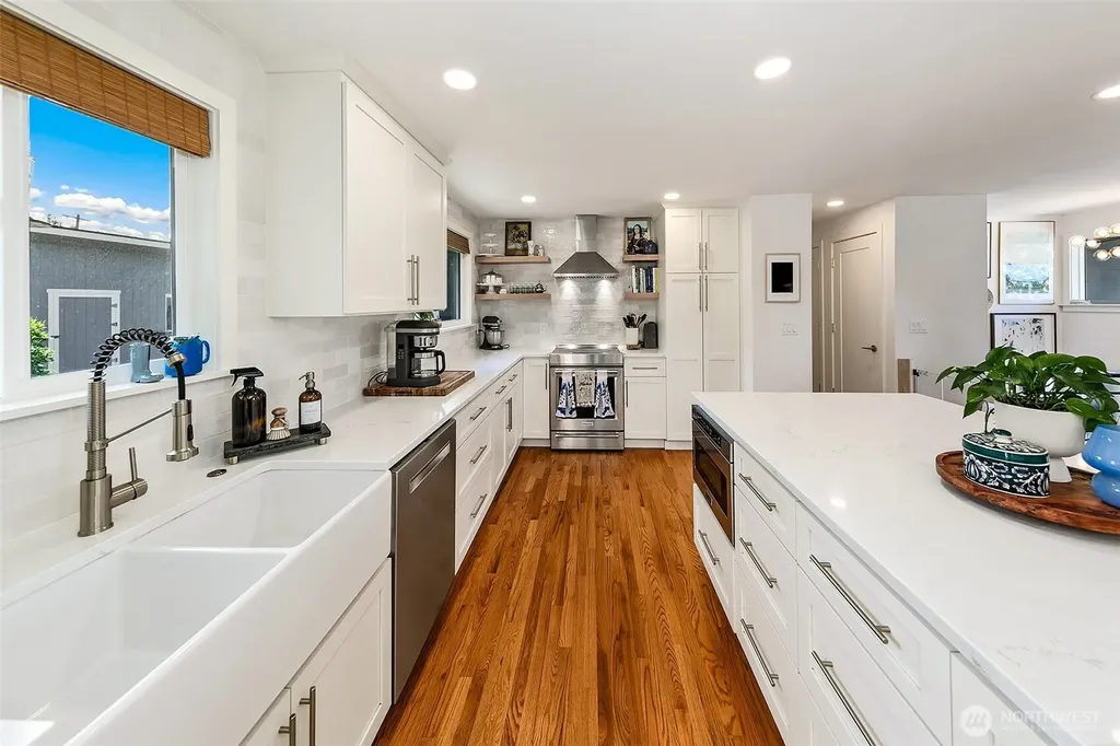 310 Pine Street Edmonds WA 98020