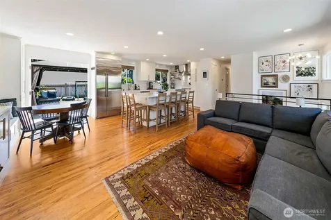 310 Pine Street Edmonds WA 98020