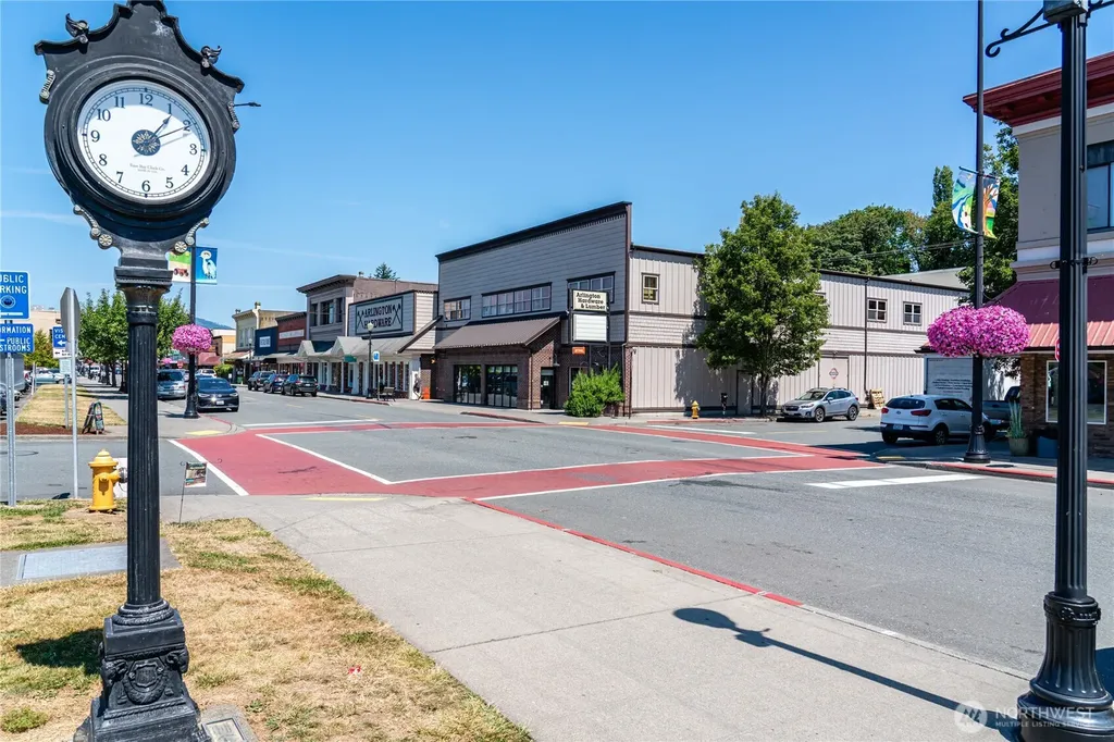 703 Broadway Street Arlington WA 98223