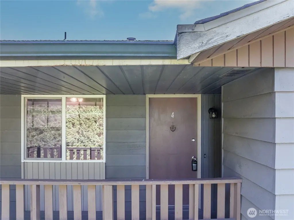 703 Broadway Street Arlington WA 98223