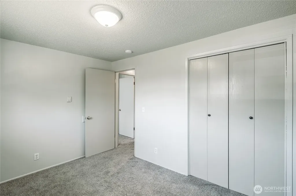 703 Broadway Street Arlington WA 98223