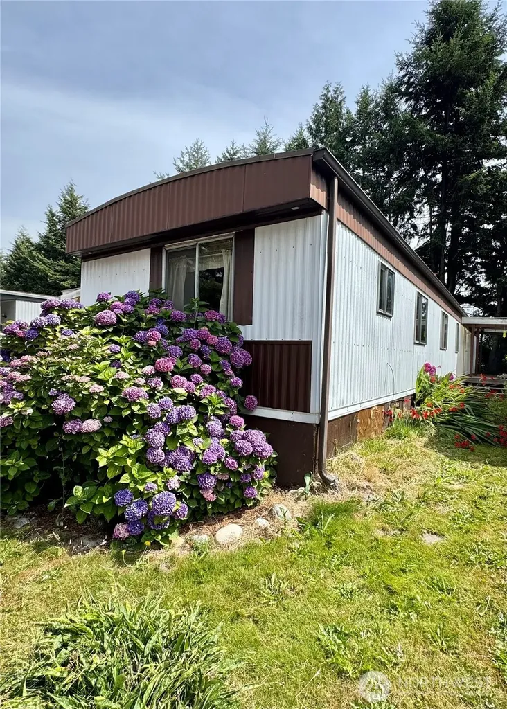 2210 Old Highway 99 Road S Mount Vernon WA 98273