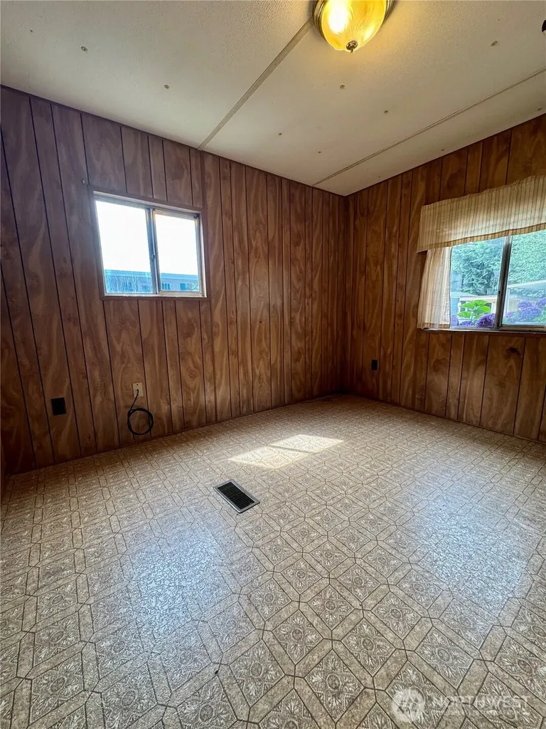2210 Old Highway 99 Road S Mount Vernon WA 98273