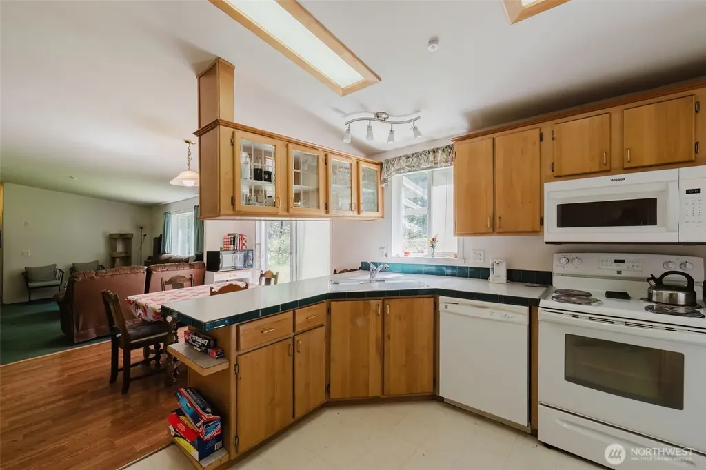 1320 SW Hollyhock Lane Port Orchard WA 98366