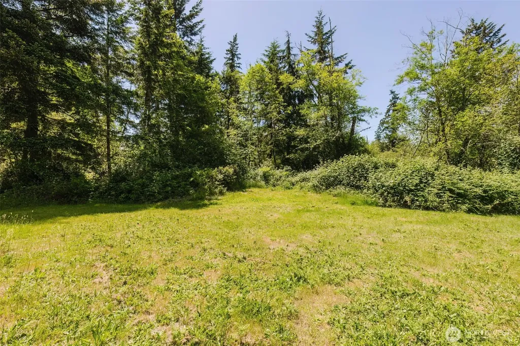 1320 SW Hollyhock Lane Port Orchard WA 98366