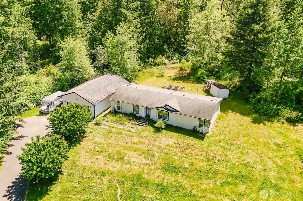 1320 SW Hollyhock Lane Port Orchard WA 98366