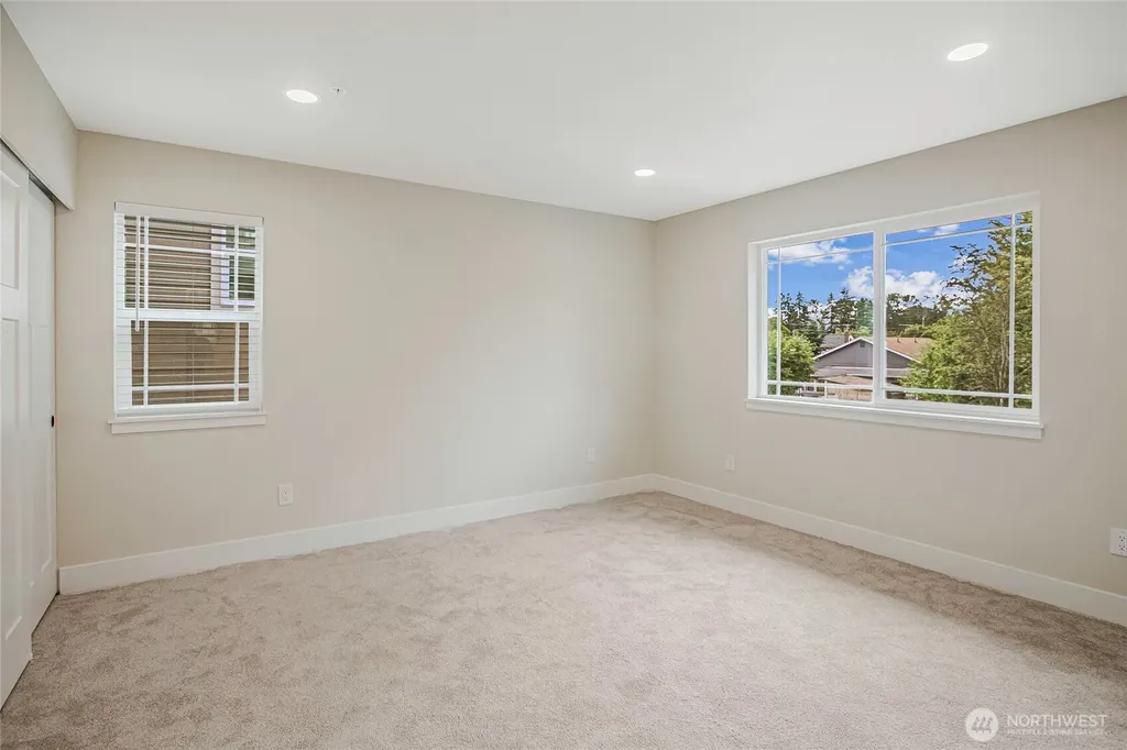 1412 E 51st Street Tacoma WA 98404