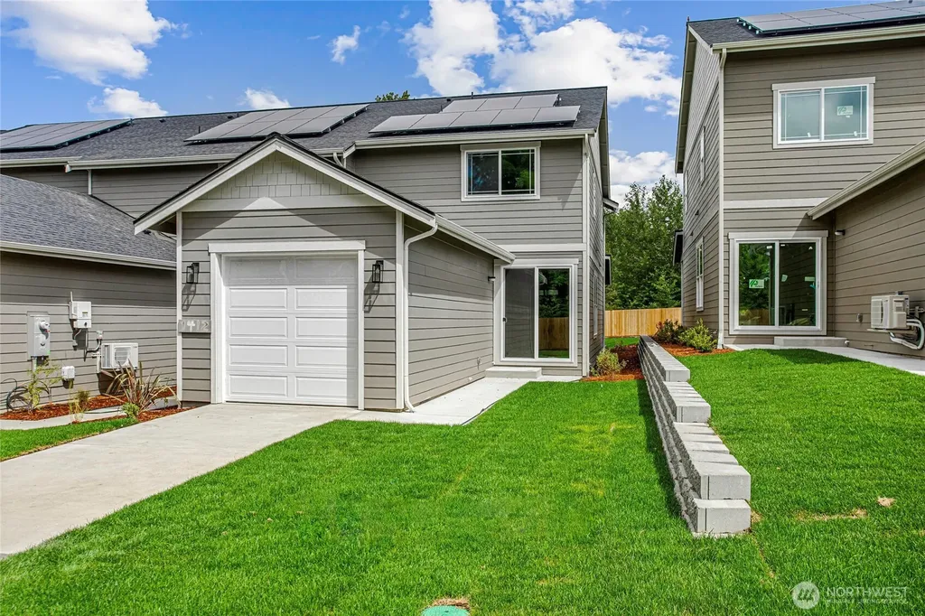 1412 E 51st Street Tacoma WA 98404