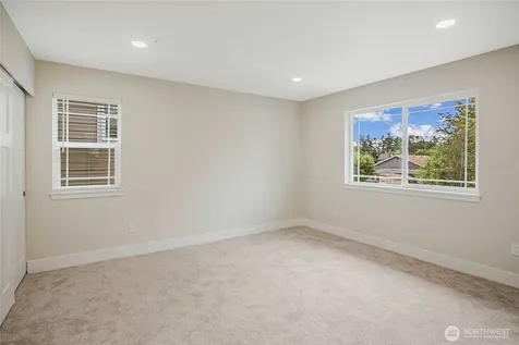 1412 E 51st Street Tacoma WA 98404