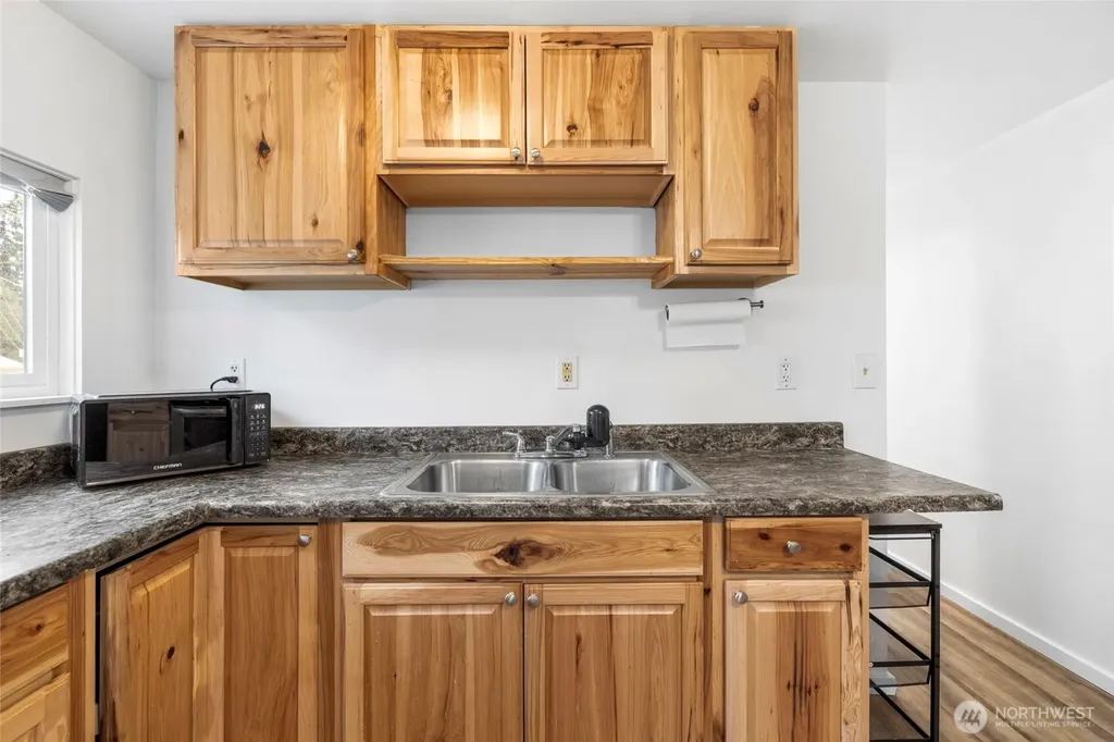 8397 Golden Valley Boulevard Maple Falls WA 98266