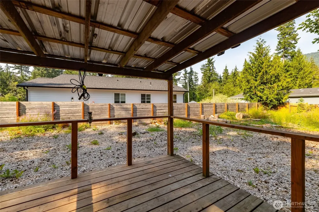 8397 Golden Valley Boulevard Maple Falls WA 98266