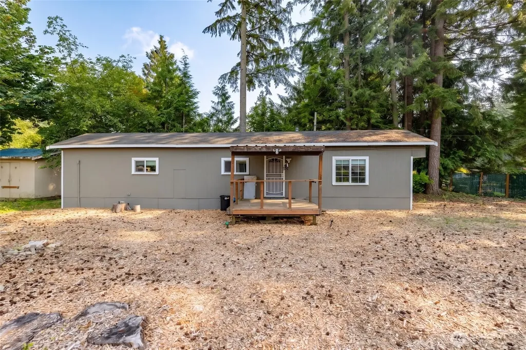 8397 Golden Valley Boulevard Maple Falls WA 98266