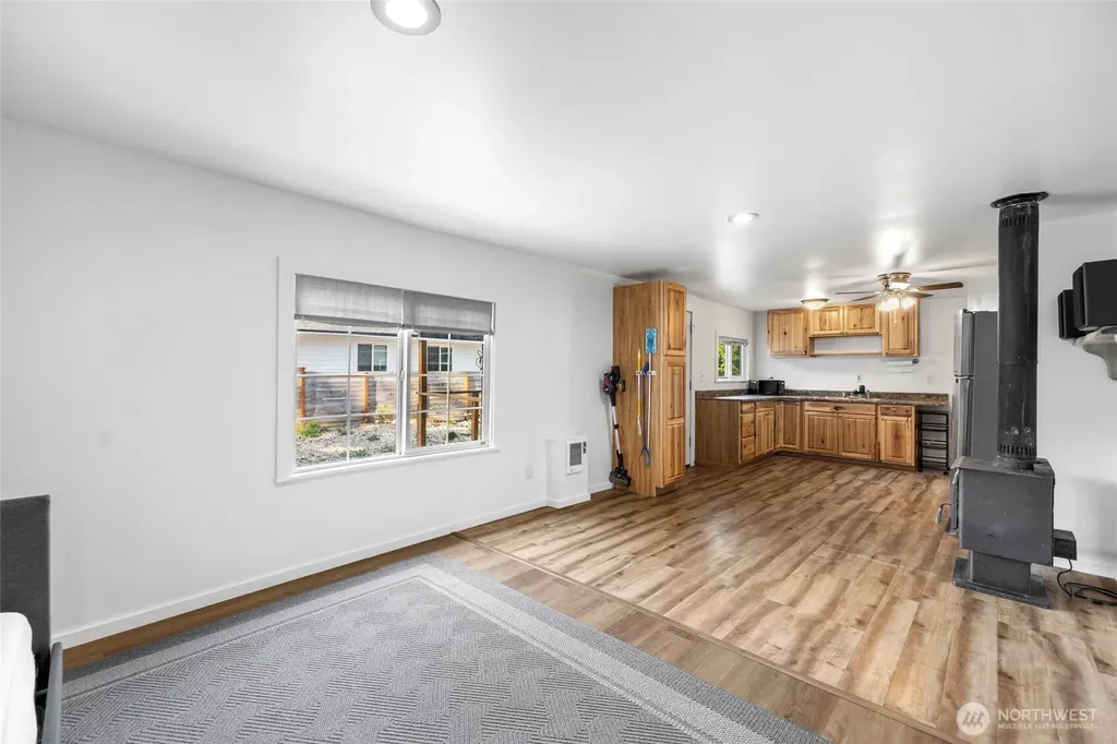 8397 Golden Valley Boulevard Maple Falls WA 98266