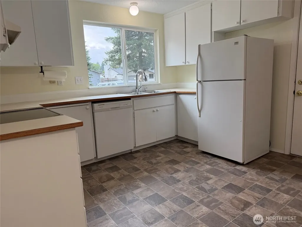 12518 42nd Avenue NE Marysville WA 98271