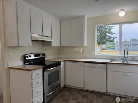 12518 42nd Avenue NE Marysville WA 98271