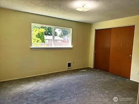 12518 42nd Avenue NE Marysville WA 98271