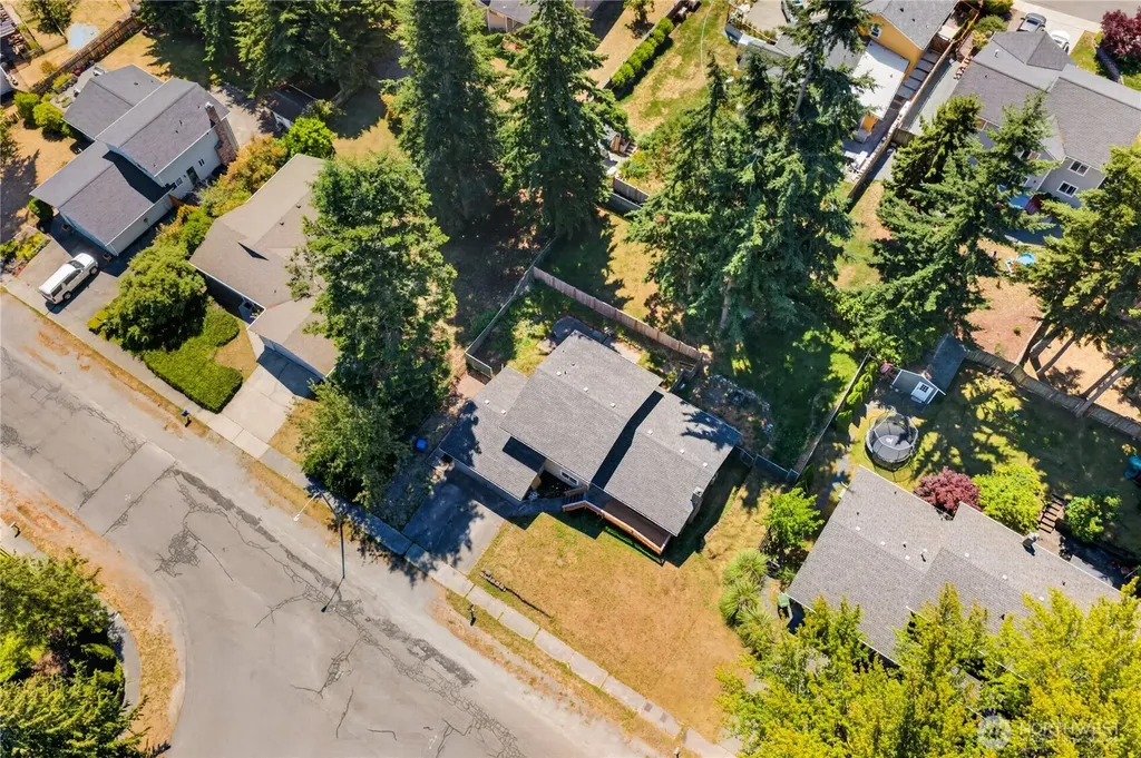 1113 SW 2nd Avenue Oak Harbor WA 98277