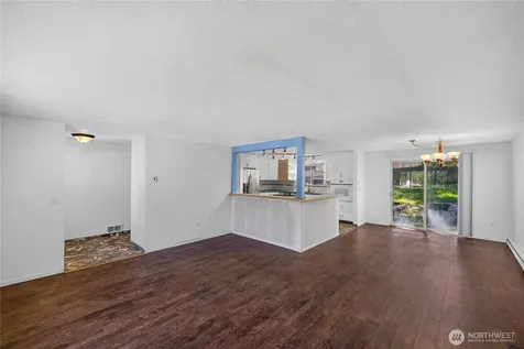 1113 SW 2nd Avenue Oak Harbor WA 98277