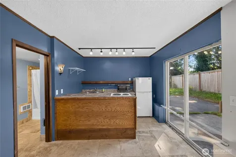 1113 SW 2nd Avenue Oak Harbor WA 98277