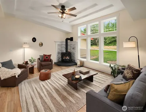 10133 SW 204th Avenue Vashon WA 98070