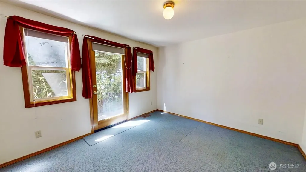 6937 Foothill Drive SW Olympia WA 98512