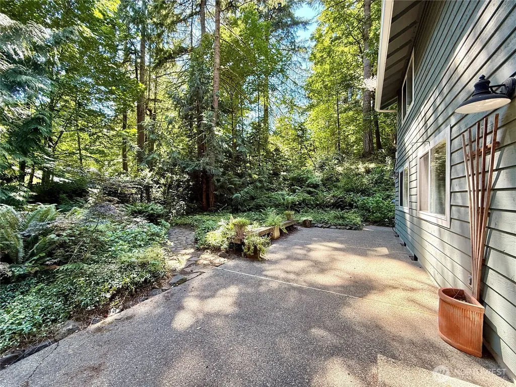 6937 Foothill Drive SW Olympia WA 98512